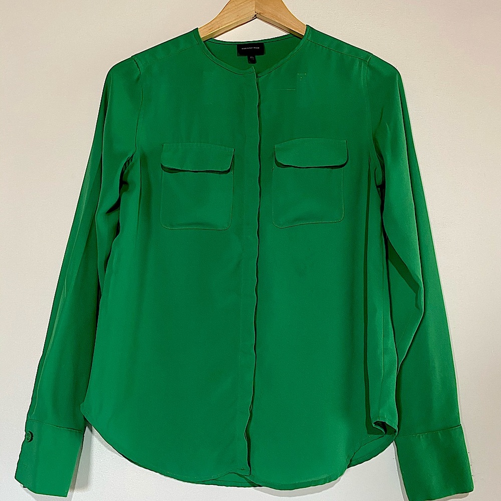 Women’s Who What Wear Green Button Down Blouse XS